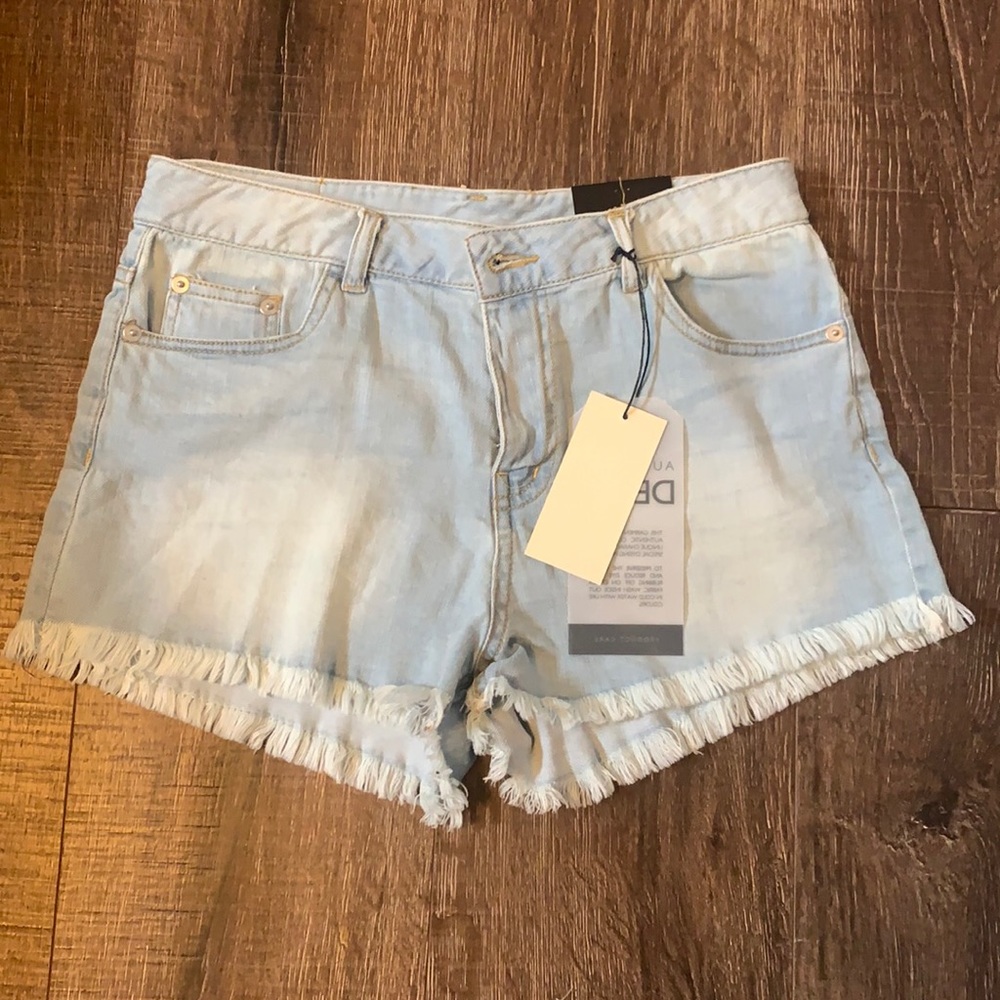 Light wash denim shorts